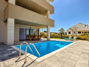 Apartment ViD by Interhome - Cyclisme, Vantačići