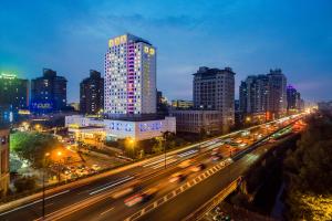 Grand Metropark Hotel Hangzhou - 6 minutes walk to the West Lake - Tøjvask, Hangzhou