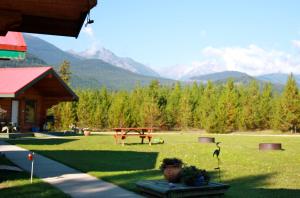 Twin Peaks Resort - Ξενοδοχεία 3 αστέρων, Valemount