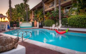 Hotel Pepper Tree Boutique Kitchen Studios - Anaheim - Leżaki lub krzesełka plażowe, Anaheim