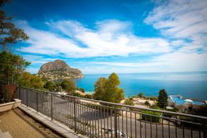 Kafara Resort- Villas and Pool by Lisca Bianca Rental - Hotels de 4 estrelles, Santa Flavia