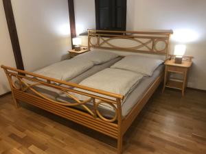 Ferienwohnung PENZLIN im Rittergut Leppersdorf bei Dresden - 3-Star Hotels, Wachau