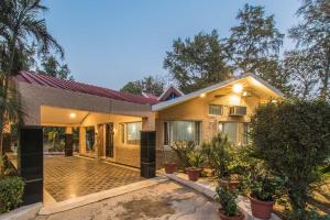 StayVista at Solitude in the Woods- 2BR Villa in Delhi Sohna - Huvilat, Sohna