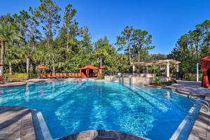 Near Golf and Shopping Davenport Home with Yard - Lékárnička k dispozici, Kissimmee
