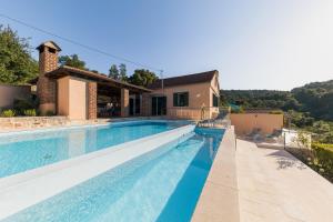 Holiday Home Lavanda - skóre – Fantastické, Iž Mali