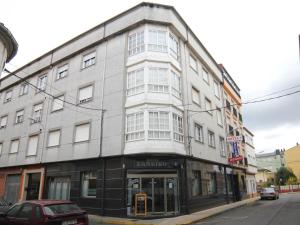 Hotel Restaurante Xaneiro - Wi-Fi, メリーデ