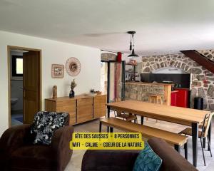 Gîte des Sausses dans une nature préservée Burzet - 3-Star Hotels, Burzet