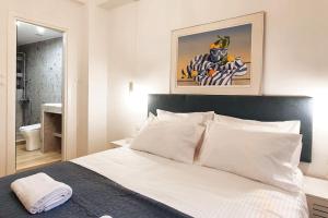 Acropolis Thisio Apartment 2 bedrooms 2 bathrooms - Prohibit fumar a tot l'allotjament, Atenes