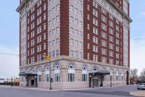 DoubleTree by Hilton Utica - 4星级酒店, Utica
