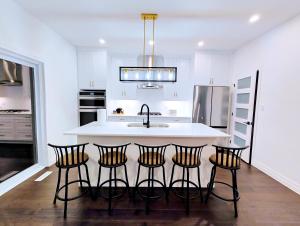 Luxurious and Spacious Home - Prázdninové domy, Denfield