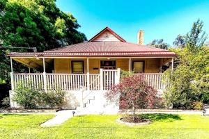 Carinya Cottage