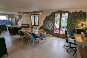 Maison Cormeilles-en-Parisis - 3-Star Hotels, Cormeilles-en-Parisis