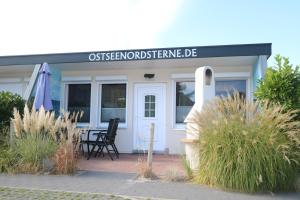 Bungalow-Park Ostseenordstern - Το προσωπικό ακολουθεί όλα τα πρωτόκολλα ασφαλείας όπως αυτά υποδεικνύονται από τις τοπικές αρχές, Wustrow