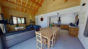 CASA-Grand Laus: Duplex familial sauna et jacuzzi - アパートメント, エギュイユ