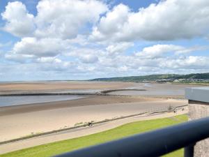 Seaview - WiFi koko majoituspaikassa, Llanelli