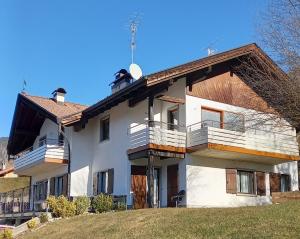 APPARTAMENTO OLGA - 3-Star Hotels, Massimeno