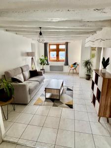 Appartement Situé au cœur de Brissac-Quincé - スコア – とてもすばらしい, Brissac-Quincé