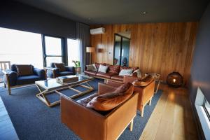 King Island Lodge - North & South Lodge