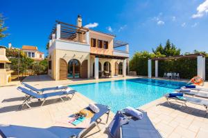 Villa Nikolas Large Private Pool AC WiFi - 4つ星ホテル, Palailónion