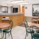 Super 8 by Wyndham Watseka, Watseka - Photo 3