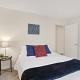 Vibrant Pad next to ForestPark/BJC/WashU, Maryland Heights - Photo 6