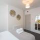 Cherry Property - Pineapple Suite, Blackpool - Photo 6