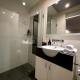 KOZYGURU McMahons Point Amazing Water View Studio + FREE Parking NMP002, Sydney - Photo 6