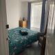 Self contain apartment on the Barbican 3 bed, Plymouth - Photo 2