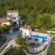 Family friendly apartments with a swimming pool Gornji Tucepi, Makarska - 17686, Makarska - Foto 2