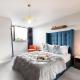 Elliot Oliver - Stunning Three Bedroom Penthouse With Large Terrace & Parking, Gloucester - Foto 4