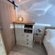 Self contained double bedroom with ensuite, private entrance, free parking , 5 min walk to beach, St Ives - Fotografie 4