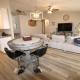 PetFriendlySpaciousHomeByCrystalBeachGameRoomPOOL, Palm Harbor - Photo 2