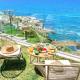 Palm Paradise Beachfront Exotic Room in Batroun, Fghāl - Fotografie 1
