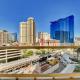 Strip View Balcony Suites - No Resort Fee !, Las Vegas - Foto 5