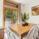 Beautifully Decorated Upscale Two bedroom HRE1, キリングトン - 写真 7