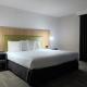 GreenTree Inn & Suites Phoenix Sky Harbor, Phoenix - Foto 1