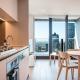 811D High rise Abnb-style 2BR Apt with City view Free parking, Мельбурн - Фото 9