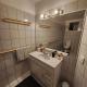 Self Contained Guesthouse for 7ppl, w Pool, Gold Coast - Kuva 10