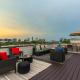 Melodic Skyline - Rooftop Views - 5 Mins to Broadway, Nashville - Foto 1