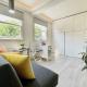 Apt 10 Beachside Beauty Lux Studio Steps from Beach, Брайтон-энд-Хов - Фото 4