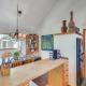 Authentic North Fork Cabin with Dock and Private Deck!, North Fork - Φωτογραφία 6