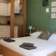 Studio Laura-spacious studio on the main beach, Makarska - Photo 10