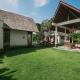 Arpana Luxury Private Pool Villas, ジンバラン - 写真 3