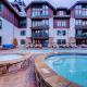Villa Montane 219 by East West Hospitality, ビーバークリーク - 写真 1