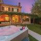 Gorgeous Home In Umag With Jacuzzi, Umag - Foto 2