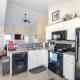 Wichita Townhome with Patio 9 Mi to Downtown!, Wichita - Fotografie 8