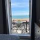 Beach from the Balcony, ensuite and private parking, Portsmouth - Photo 3