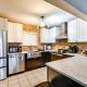 Mtn-View Gem with Deck and Hot Tub in Tannersville, Tannersville - Foto 8