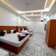 Hotel Nirmala Palace Ayodhya Near Ram Mandir and Hanuman Garhi - Fully Air -Conditioned with Restaurant Facilities - Best Hotel In City, Ayodhya - Zdjęcie 9