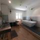 Beautiful renovated farmhouse of 250m with 3400m of garden, Saint-Savin - Foto 9